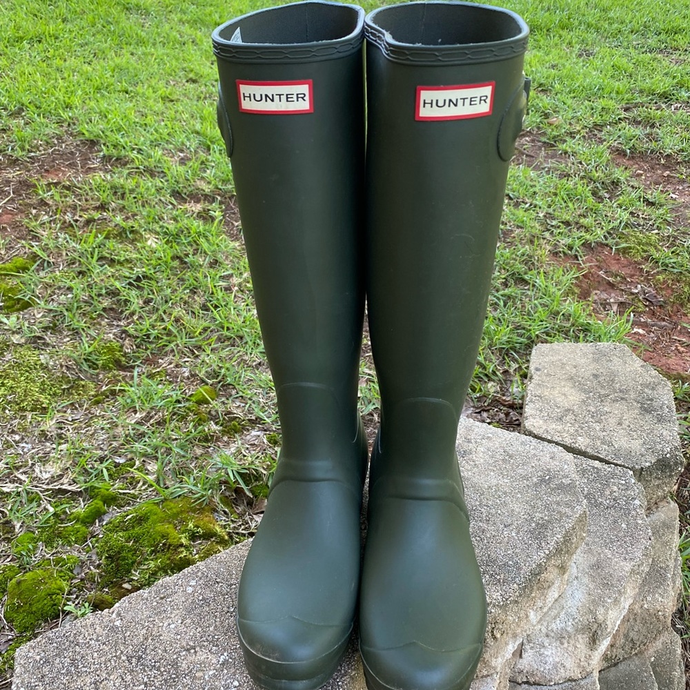 Women’s Dark Green Hunter Tall Rainboots
